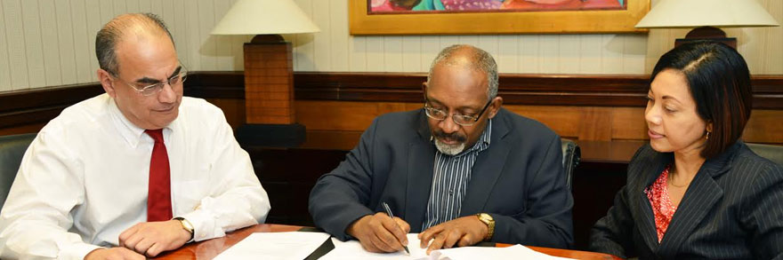 contract sign